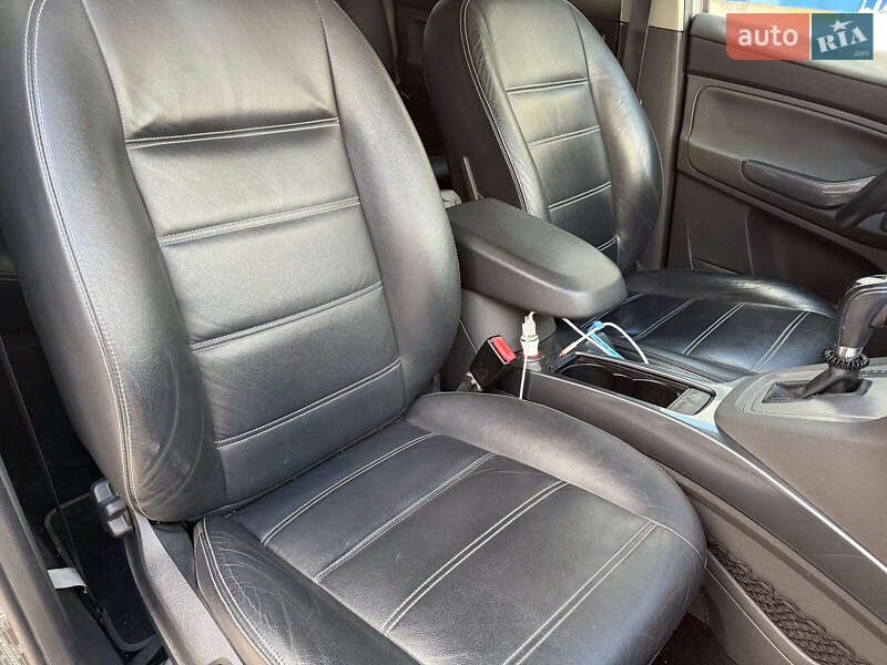 Внедорожник / Кроссовер Ford Kuga 2011 в Одессе