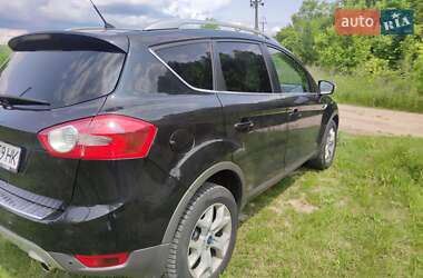 Внедорожник / Кроссовер Ford Kuga 2012 в 