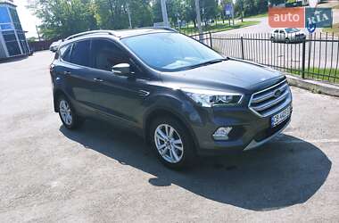 Позашляховик / Кросовер Ford Kuga 2018 в Чернігові