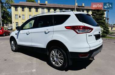 Внедорожник / Кроссовер Ford Kuga 2013 в 