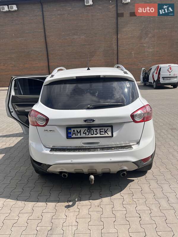 Позашляховик / Кросовер Ford Kuga 2012 в Козятині