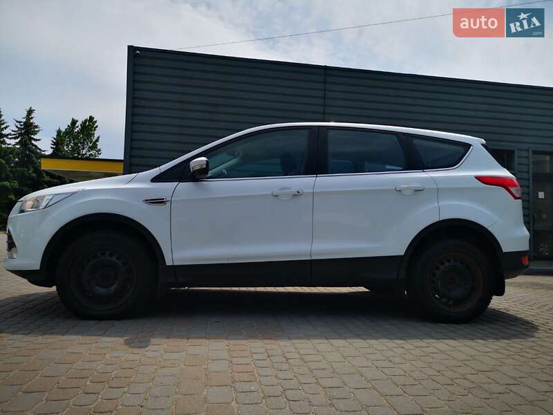 Внедорожник / Кроссовер Ford Kuga 2014 в Львове