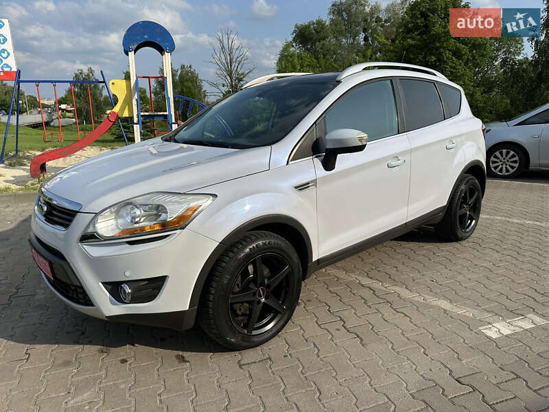 Внедорожник / Кроссовер Ford Kuga 2009 в 