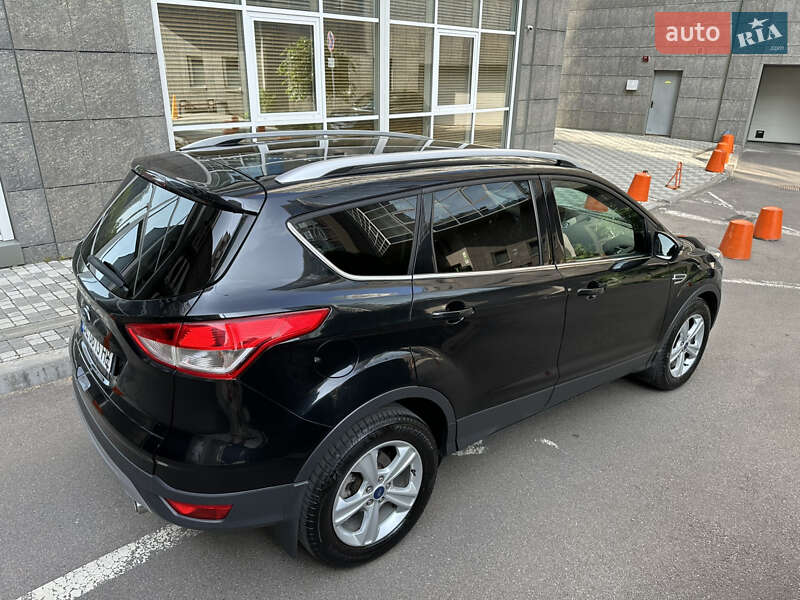 Внедорожник / Кроссовер Ford Kuga 2013 в Киеве