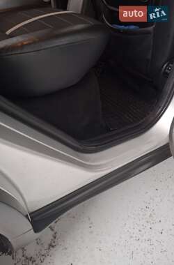 Внедорожник / Кроссовер Ford Kuga 2008 в 