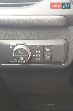 Внедорожник / Кроссовер Ford Kuga 2020 в 