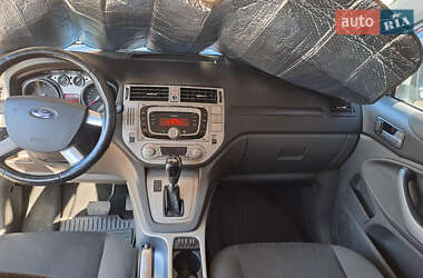 Внедорожник / Кроссовер Ford Kuga 2012 в 