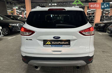 Внедорожник / Кроссовер Ford Kuga 2013 в 