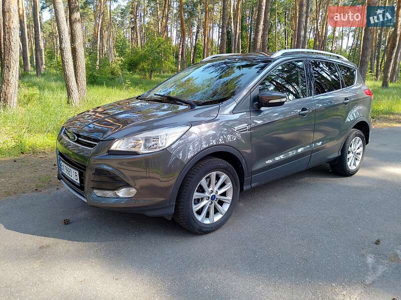 Внедорожник / Кроссовер Ford Kuga 2016 в Каменке