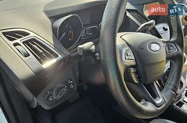 Внедорожник / Кроссовер Ford Kuga 2019 в 