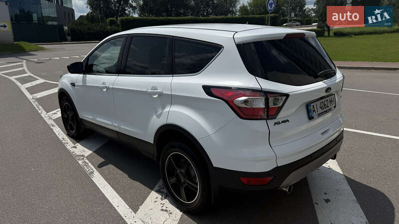 Позашляховик / Кросовер Ford Kuga 2017 в Боярці