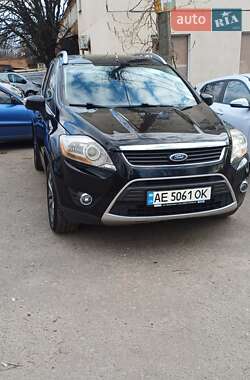 Внедорожник / Кроссовер Ford Kuga 2010 в 