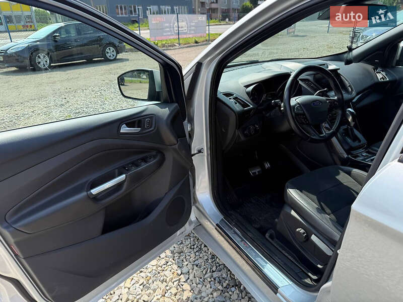 Внедорожник / Кроссовер Ford Kuga 2018 в Коломые