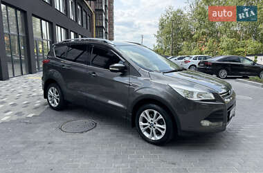 Внедорожник / Кроссовер Ford Kuga 2016 в 