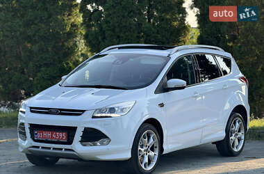 Внедорожник / Кроссовер Ford Kuga 2016 в Дубно