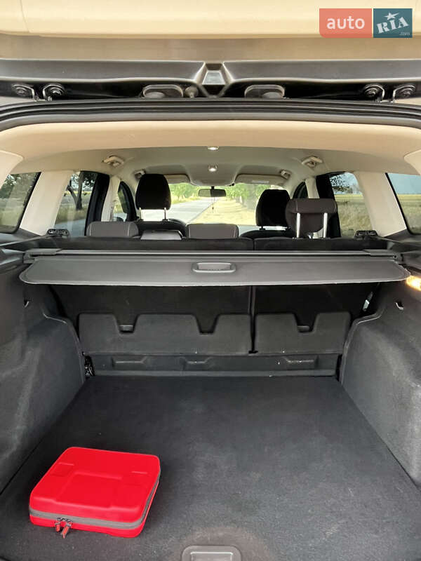 Внедорожник / Кроссовер Ford Kuga 2019 в Пятихатках