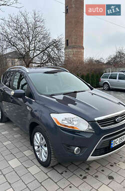 Внедорожник / Кроссовер Ford Kuga 2011 в 