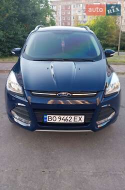 Внедорожник / Кроссовер Ford Kuga 2014 в 
