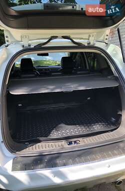 Внедорожник / Кроссовер Ford Kuga 2009 в 