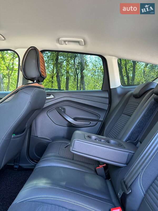 Внедорожник / Кроссовер Ford Kuga 2019 в Запорожье фото 9 Внедорожник / Кроссовер Ford Kuga 2019 в Запорожье