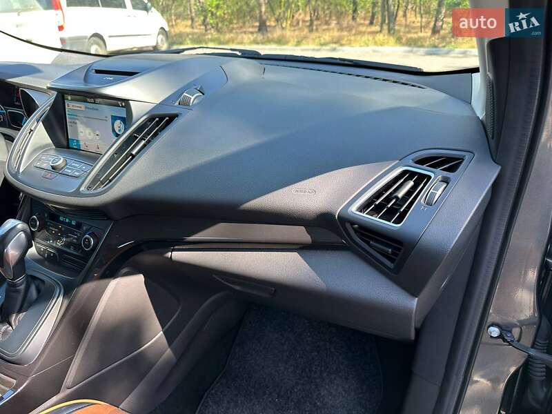 Внедорожник / Кроссовер Ford Kuga 2019 в Запорожье фото 16 Внедорожник / Кроссовер Ford Kuga 2019 в Запорожье