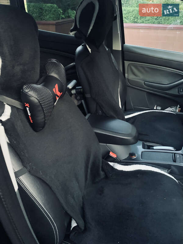 Внедорожник / Кроссовер Ford Kuga 2009 в Хмельницком