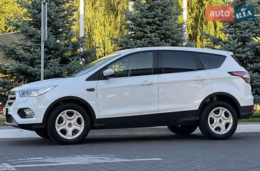 Позашляховик / Кросовер Ford Kuga 2018 в Одесі