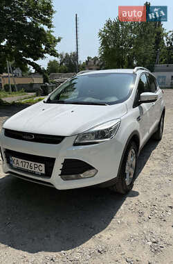 Внедорожник / Кроссовер Ford Kuga 2015 в Киеве