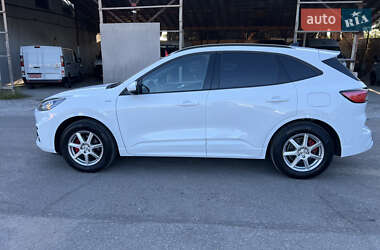 Внедорожник / Кроссовер Ford Kuga 2020 в 