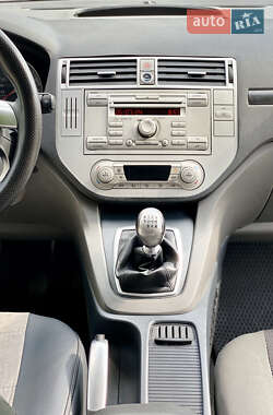 Внедорожник / Кроссовер Ford Kuga 2012 в 