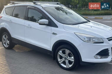 Внедорожник / Кроссовер Ford Kuga 2013 в 