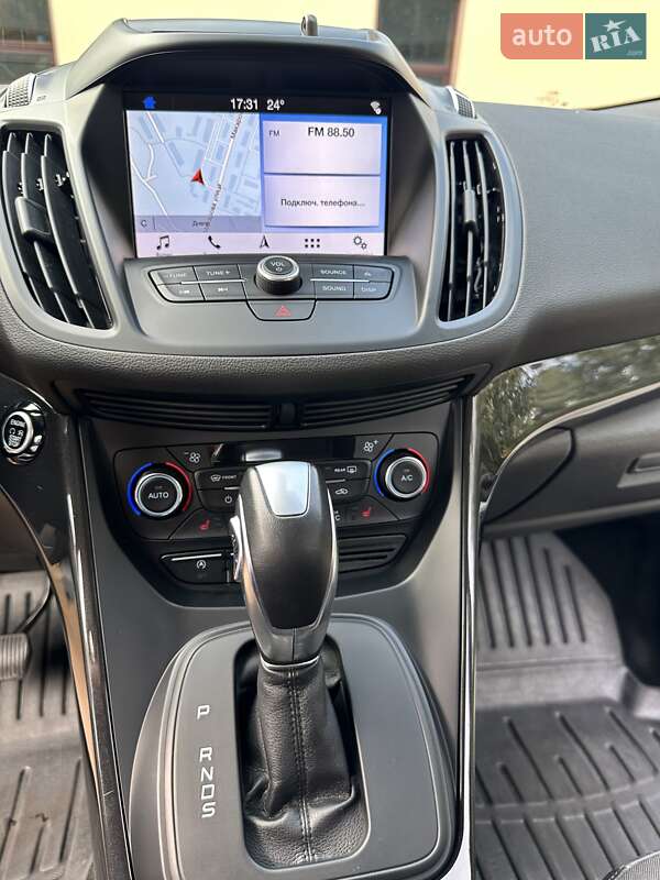 Внедорожник / Кроссовер Ford Kuga 2019 в Днепре