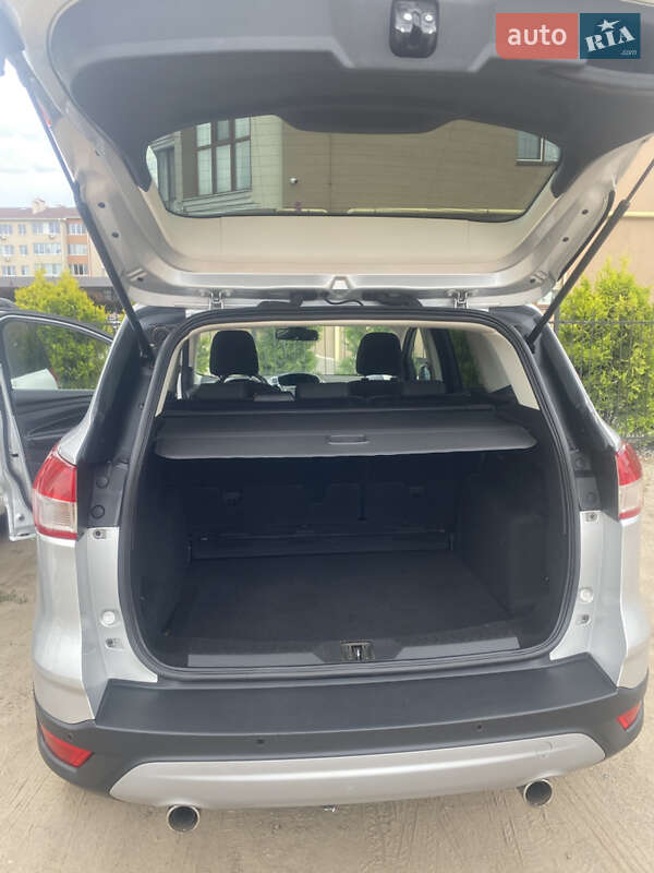 Внедорожник / Кроссовер Ford Kuga 2014 в Киеве