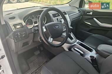 Внедорожник / Кроссовер Ford Kuga 2012 в 