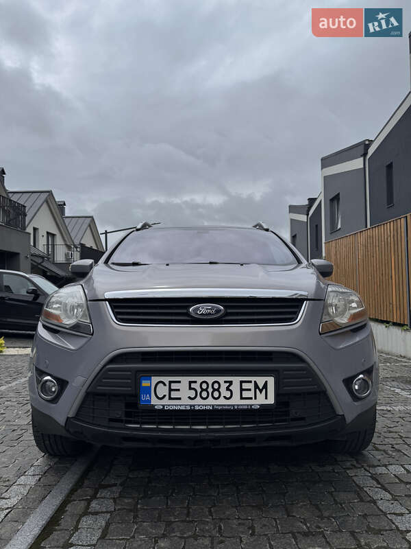 Внедорожник / Кроссовер Ford Kuga 2012 в Черновцах