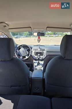 Внедорожник / Кроссовер Ford Kuga 2011 в 