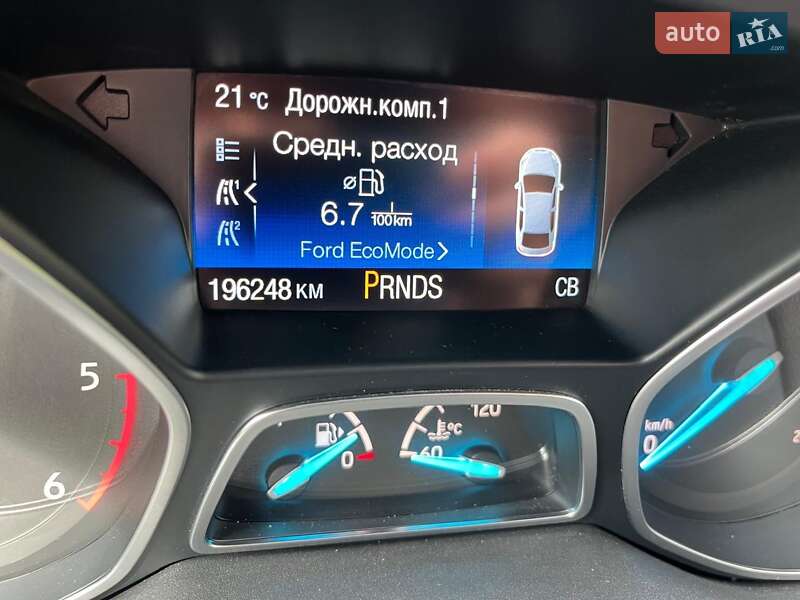 Внедорожник / Кроссовер Ford Kuga 2019 в Луцке