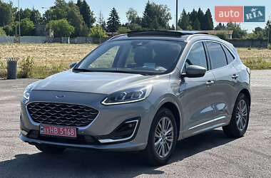 Внедорожник / Кроссовер Ford Kuga 2021 в Львове