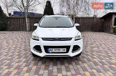 Внедорожник / Кроссовер Ford Kuga 2013 в 