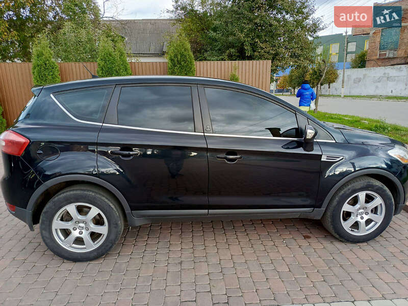 Позашляховик / Кросовер Ford Kuga 2012 в Хмельницькому