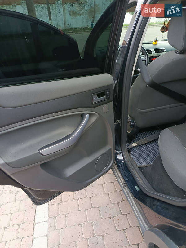 Позашляховик / Кросовер Ford Kuga 2012 в Хмельницькому