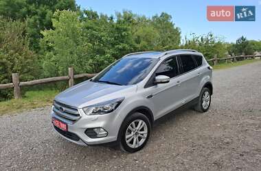 Ford Kuga 2017