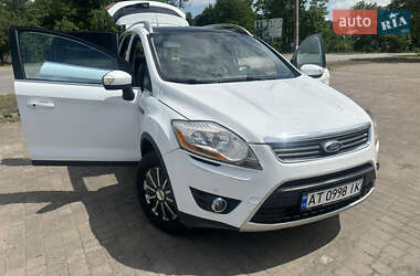 Позашляховик / Кросовер Ford Kuga 2009 в Івано-Франківську