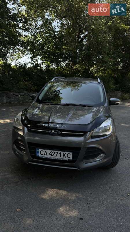 Внедорожник / Кроссовер Ford Kuga 2013 в Корсуне-Шевченковском