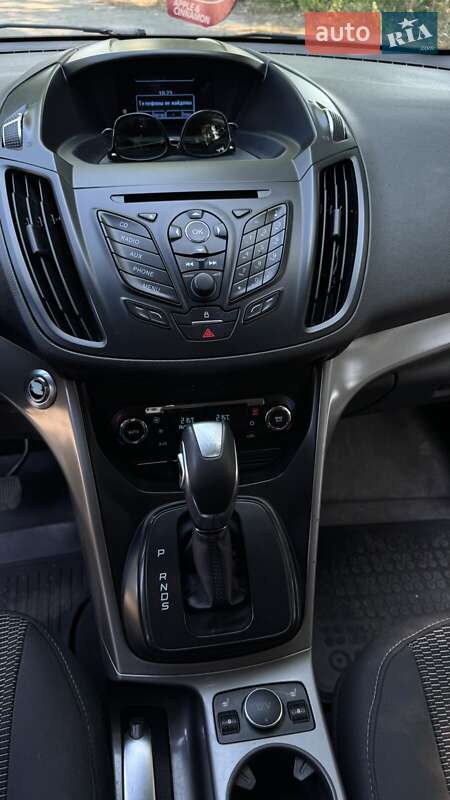 Внедорожник / Кроссовер Ford Kuga 2013 в Корсуне-Шевченковском