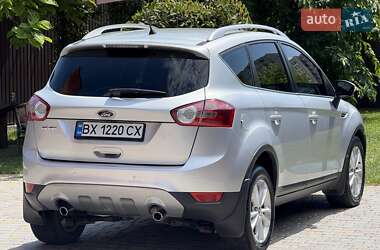 Внедорожник / Кроссовер Ford Kuga 2012 в 