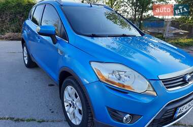 Внедорожник / Кроссовер Ford Kuga 2010 в 