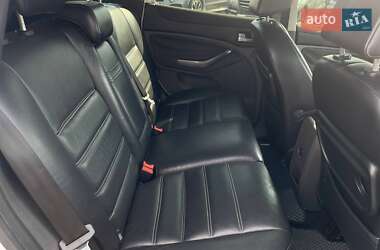 Внедорожник / Кроссовер Ford Kuga 2012 в 