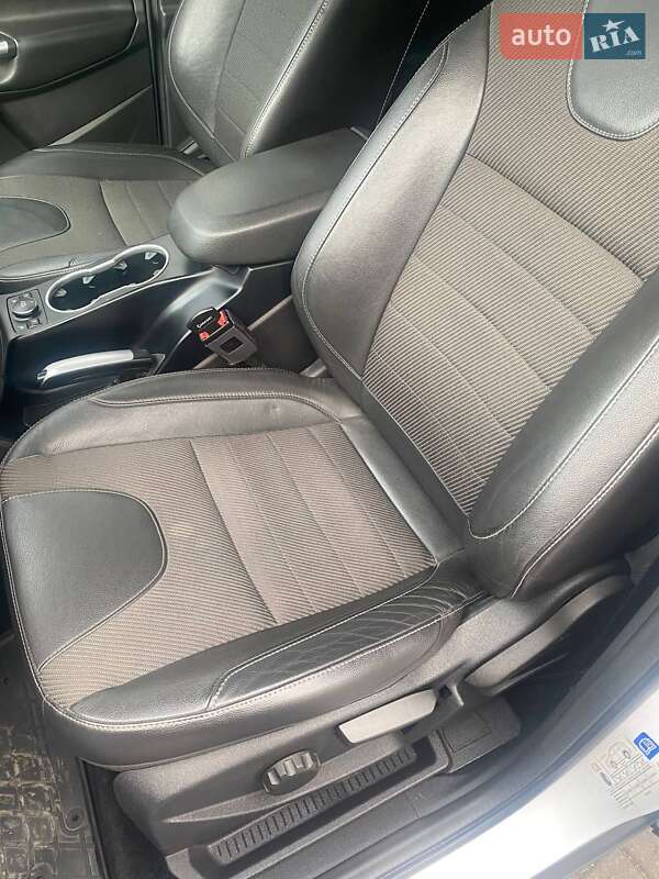 Внедорожник / Кроссовер Ford Kuga 2015 в Белой Церкви