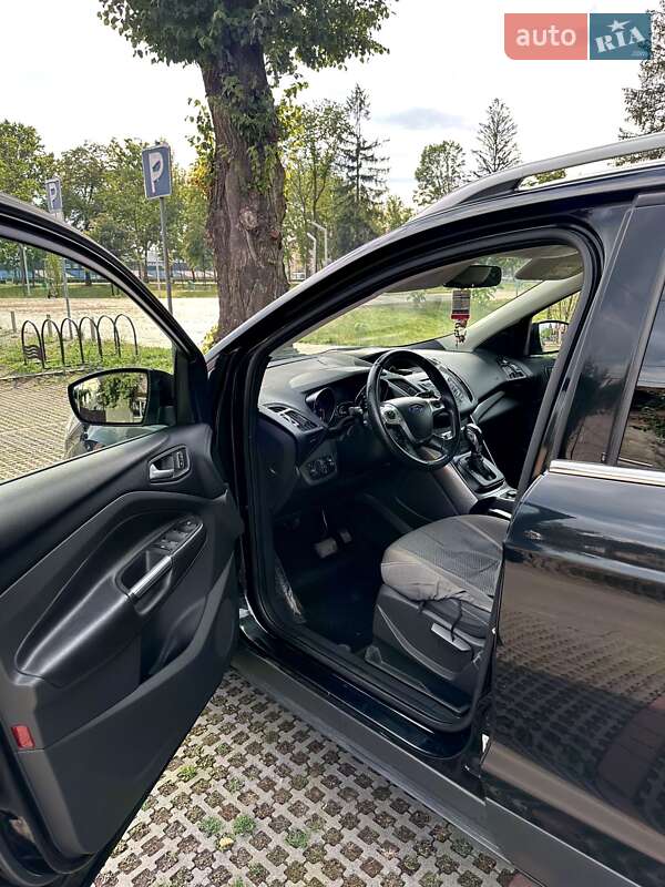 Внедорожник / Кроссовер Ford Kuga 2014 в Мукачево